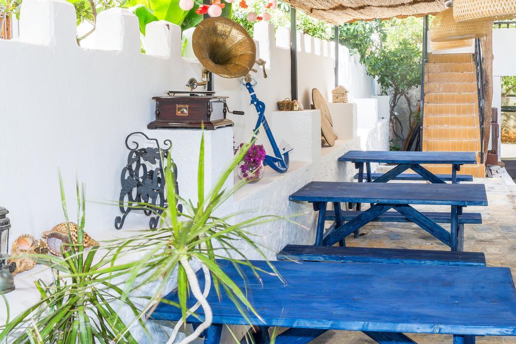 Zakkum Pansiyon Kaş Exterior foto